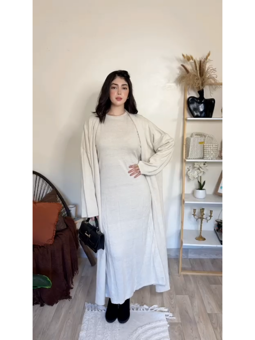 طقم فستان وكارديجان من الصوف المحبوك