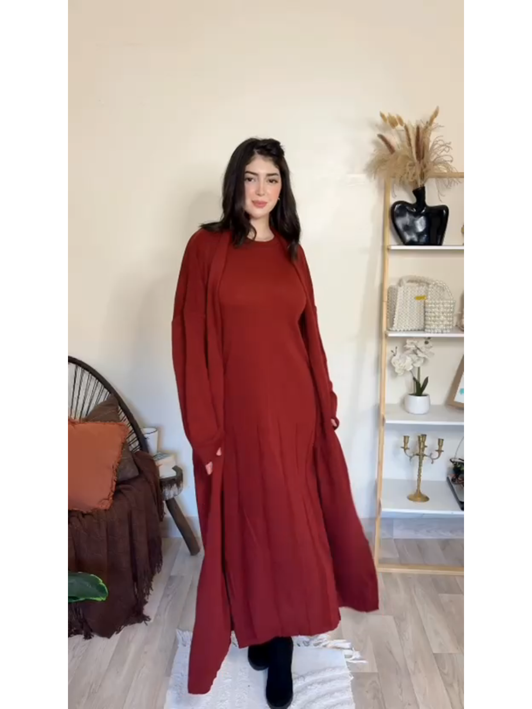 Ensemble robe et cardigan en laine maillée