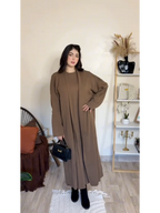 طقم فستان وكارديجان من الصوف المحبوك