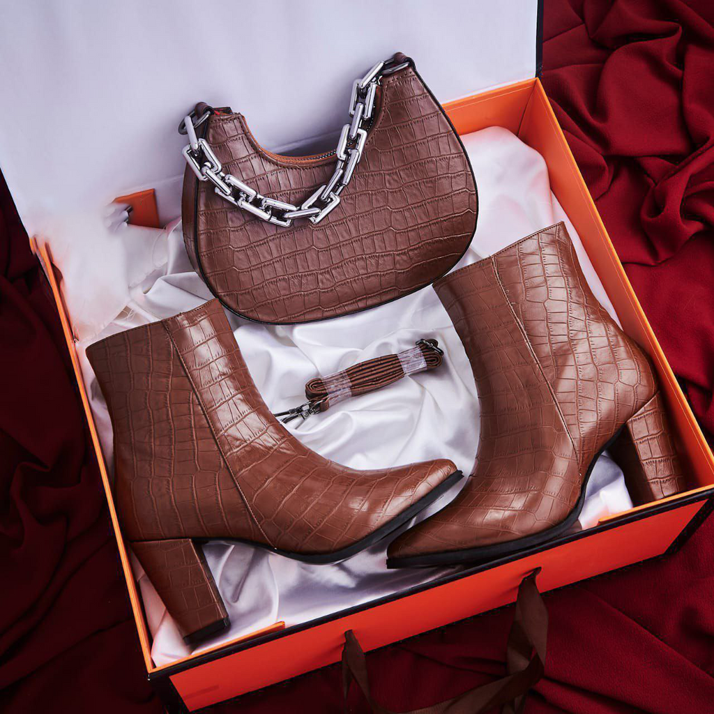 حذاء وحقيبة Croc 'n' Roll