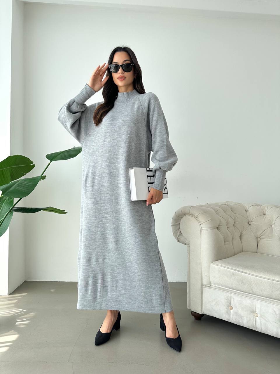 فستان من الصوف بلون واحد