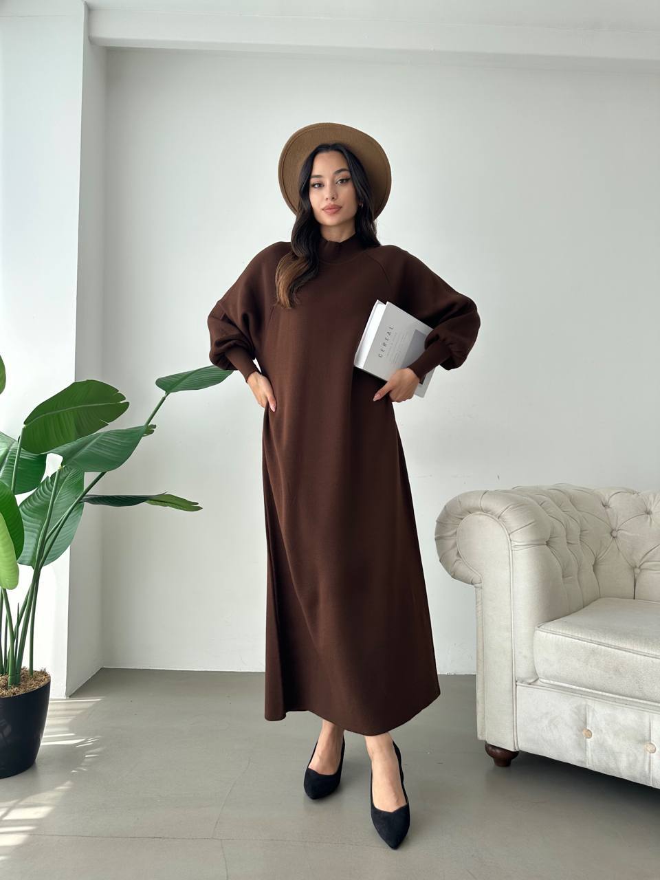 فستان من الصوف بلون واحد