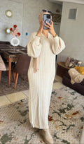 Robe en laine à manches anglaises