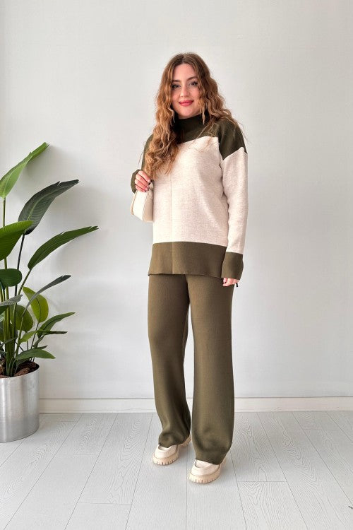 Ensemble pantalon et pull en laine rayé