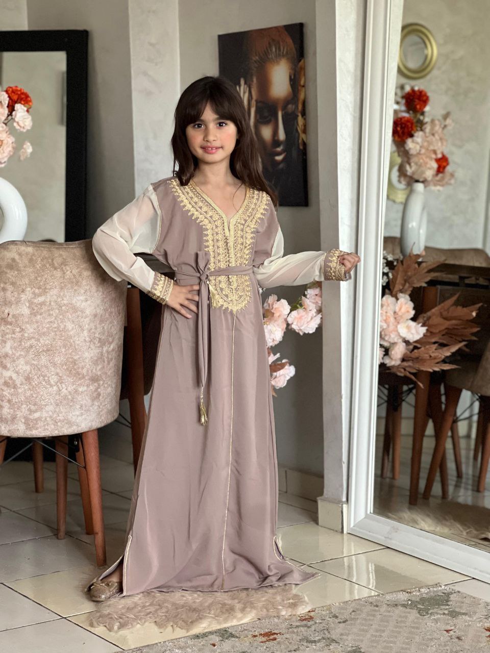 Caftan traditionnel pour filles de 4 à 16 ans brodé