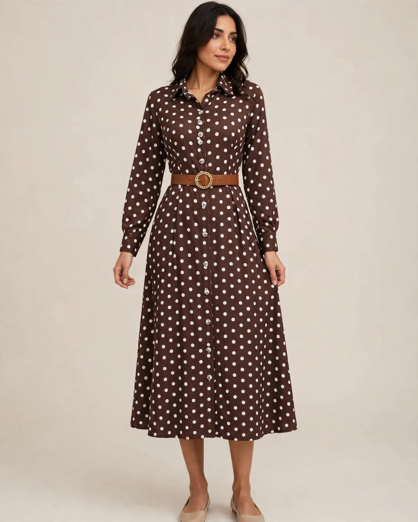 Robe chemise polka dot avec ceinture