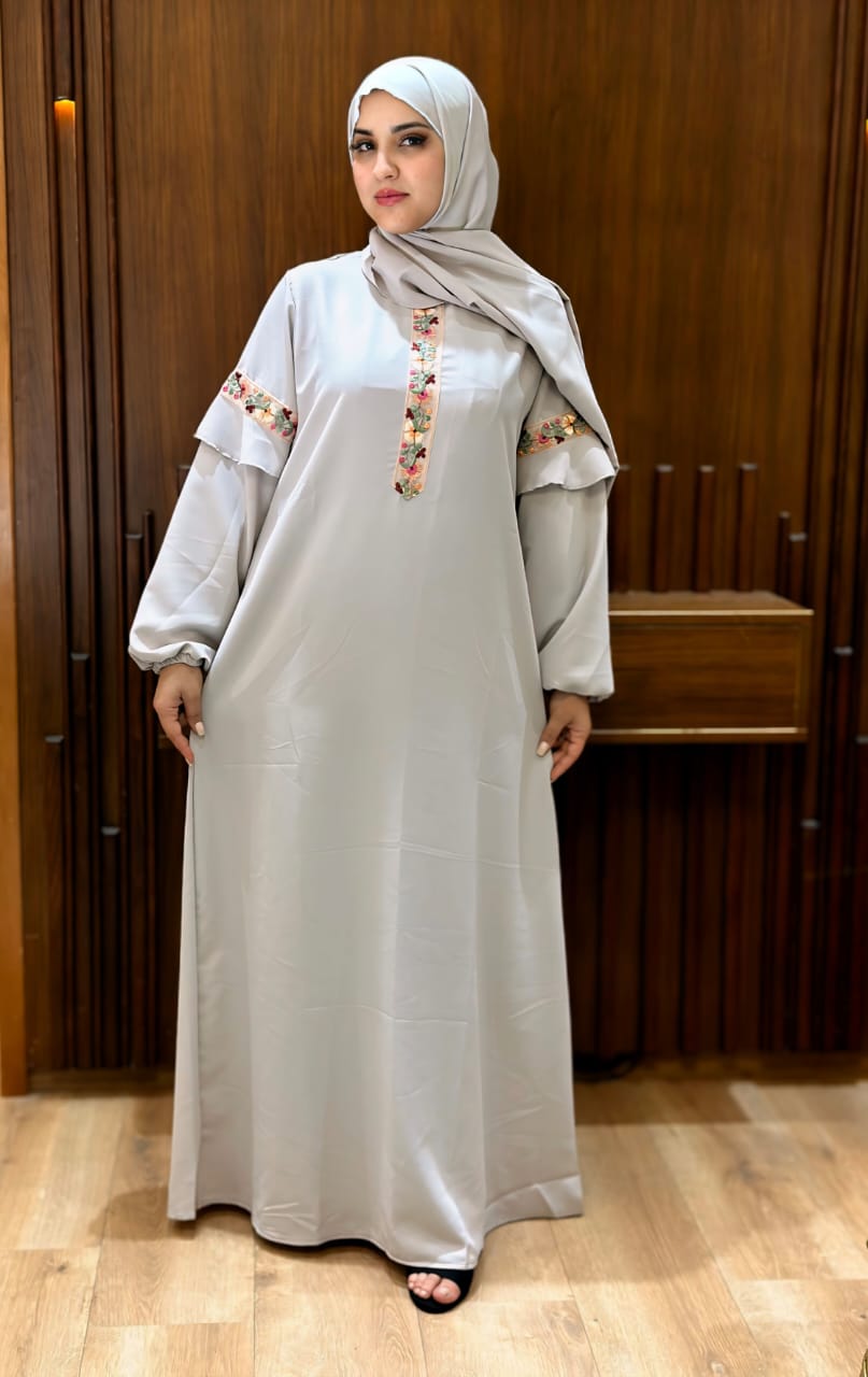 Abaya de prière brodée