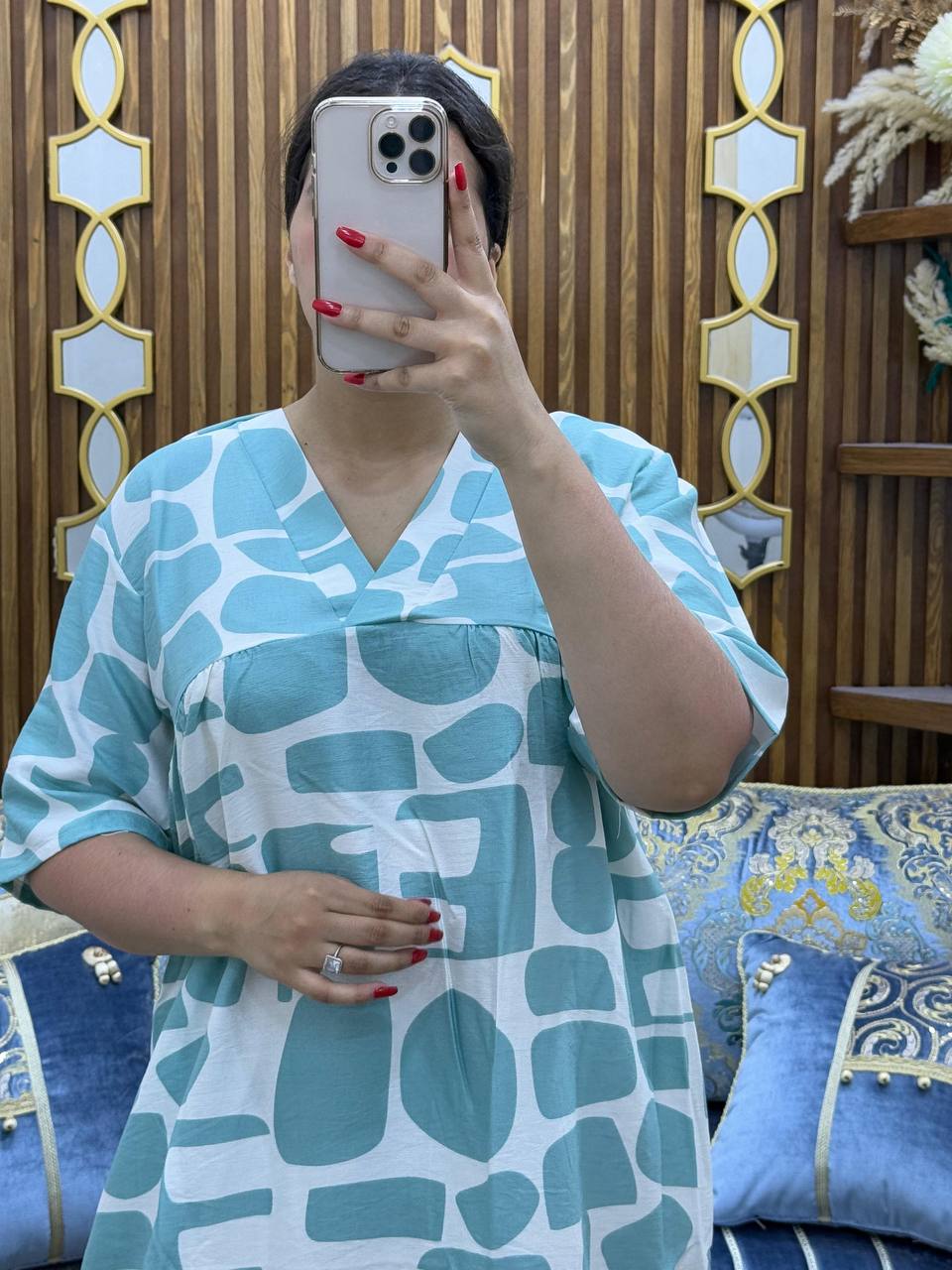 Robe Midi col V à motifs