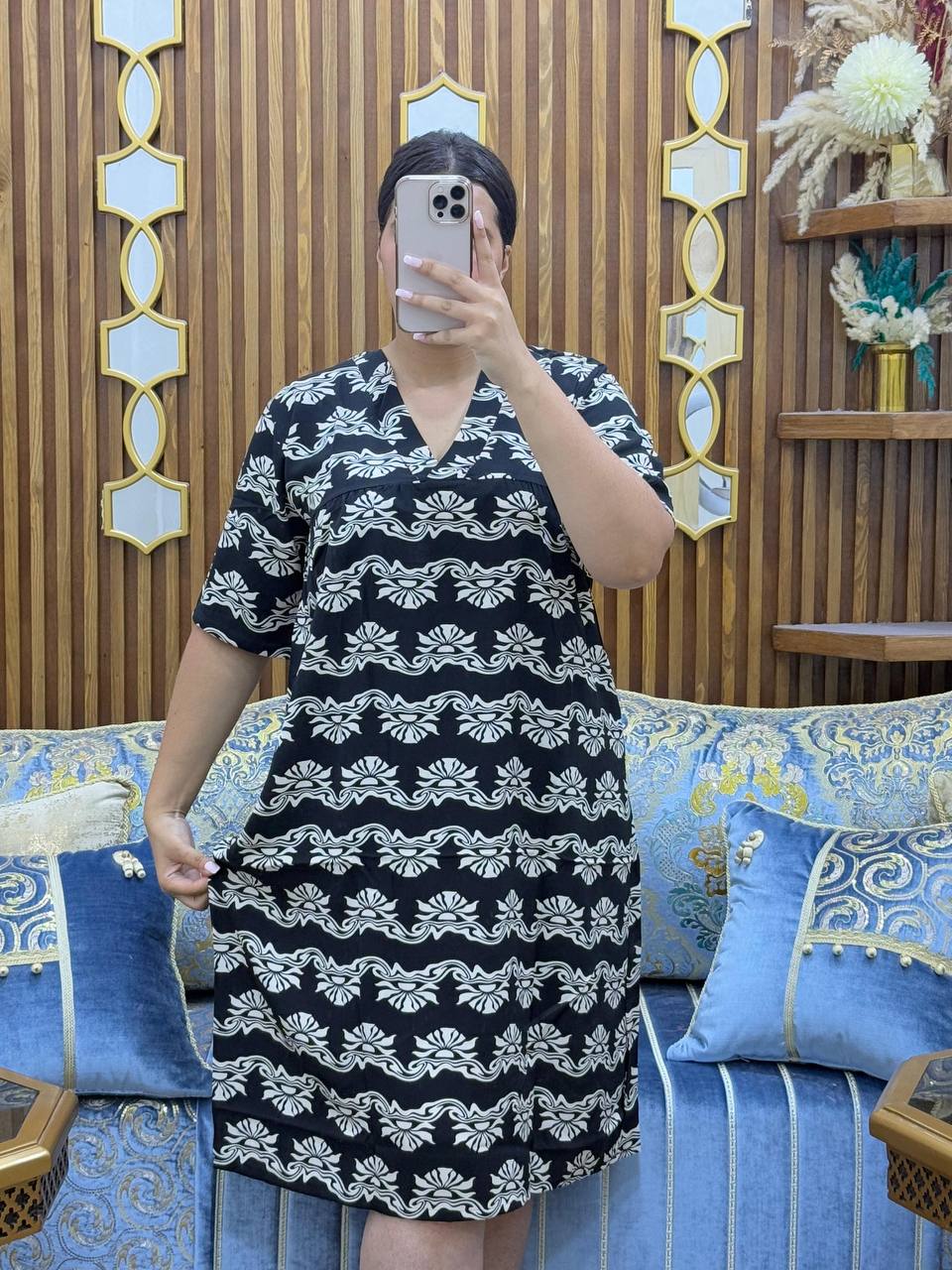 Robe Midi col V à vagues