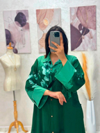 Robe chemise en fil de lin plissé imprimé