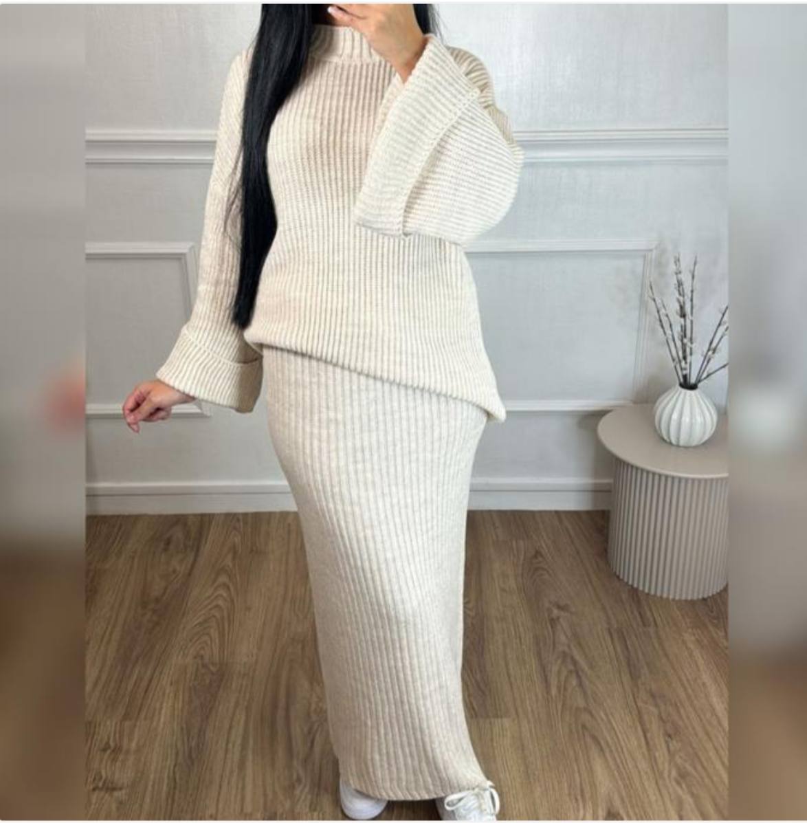 Ensemble Jupe et Pull en laine maillée