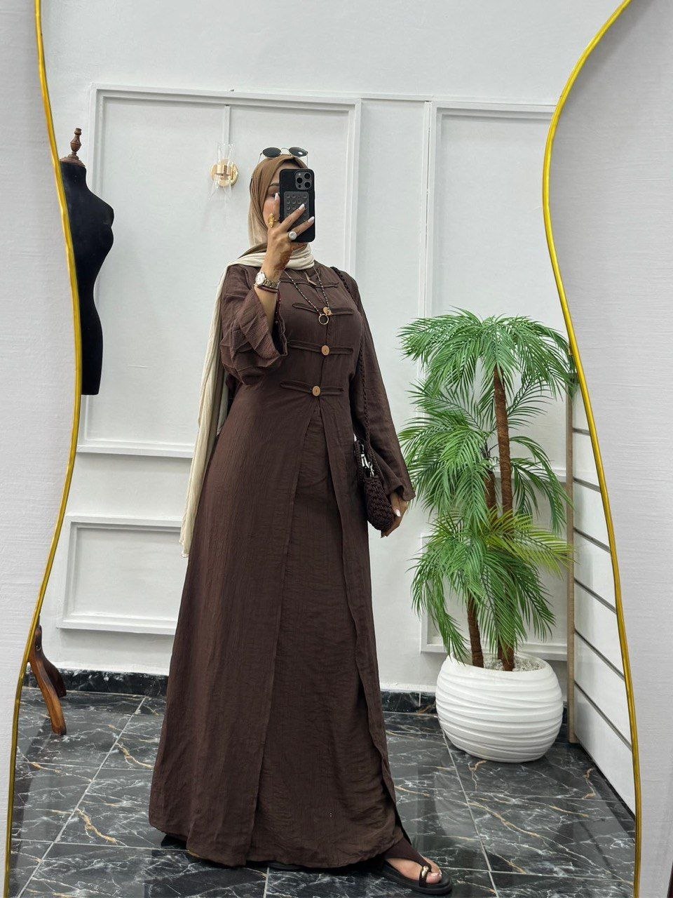 Robe Longue orientale Élégante à Boutons