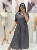 Robe chemise avec col et ceinture