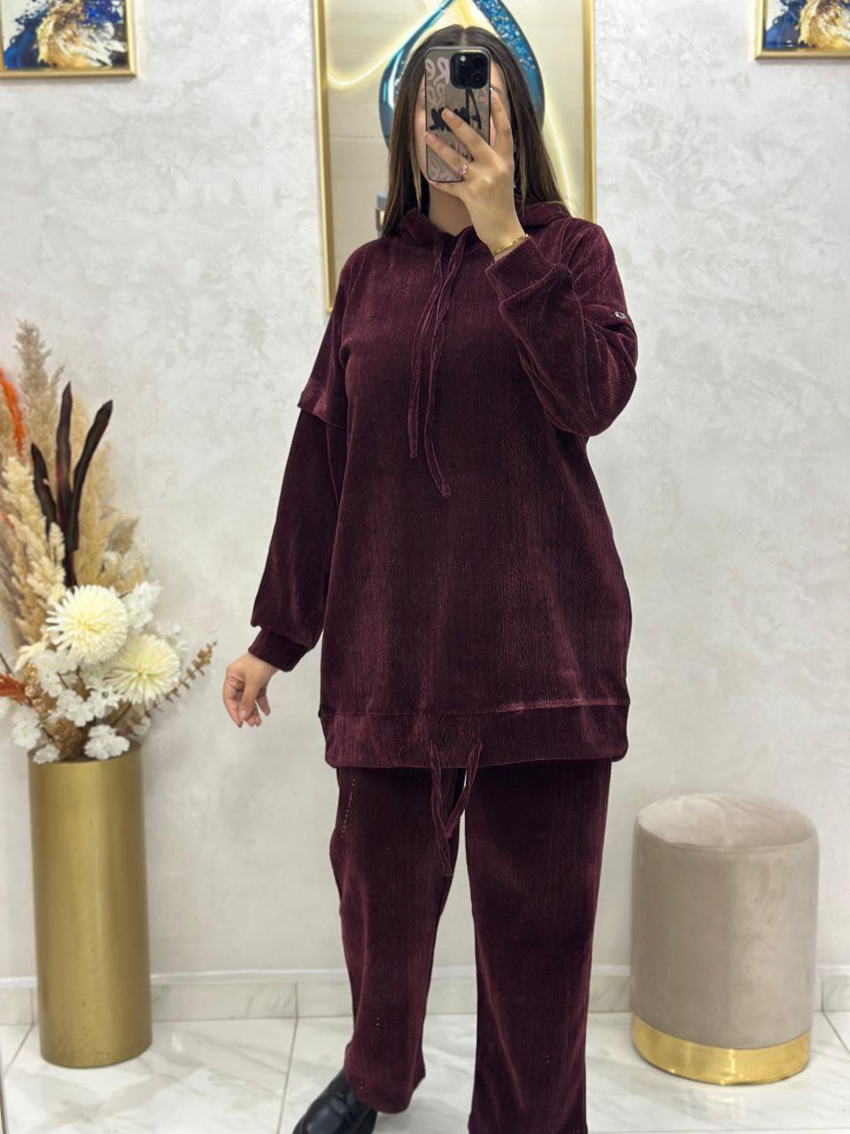 مجموعة رياضية أنيقة من القماش الخاص