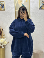 مجموعة رياضية أنيقة من القماش الخاص