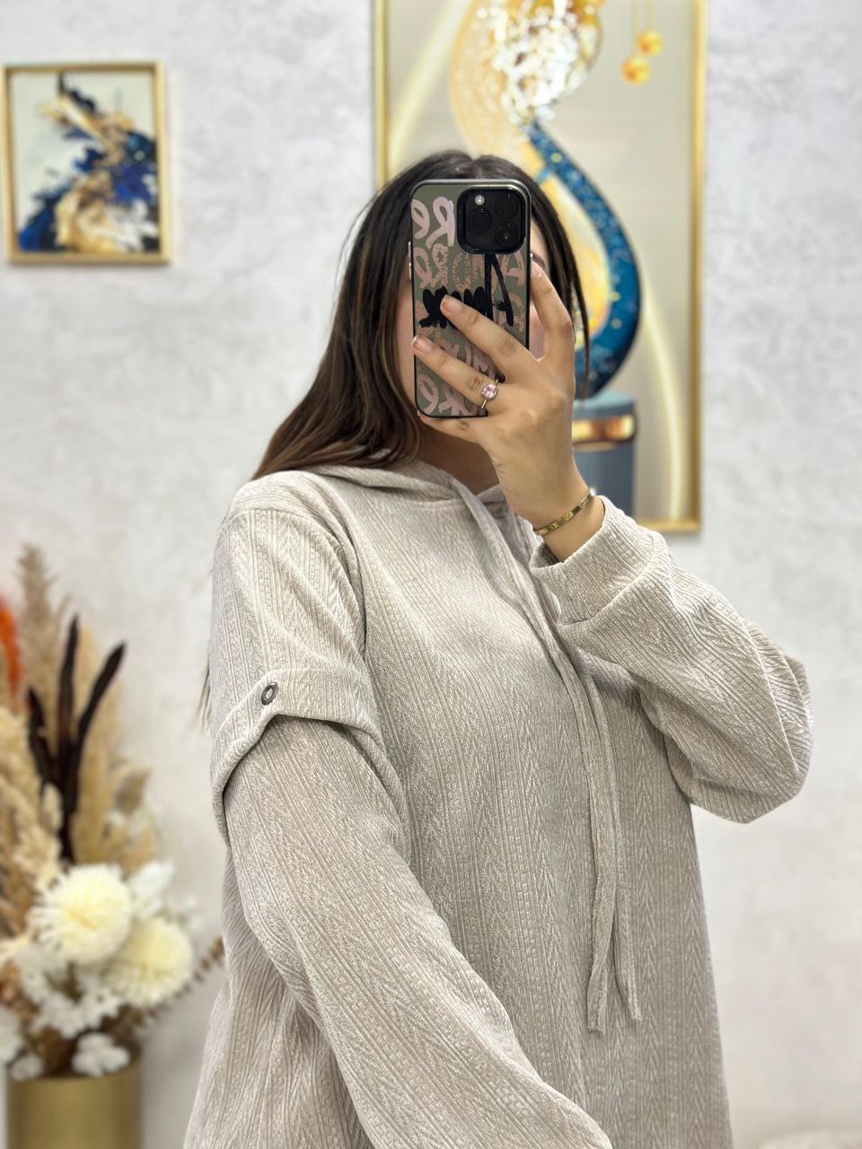 مجموعة رياضية أنيقة من القماش الخاص