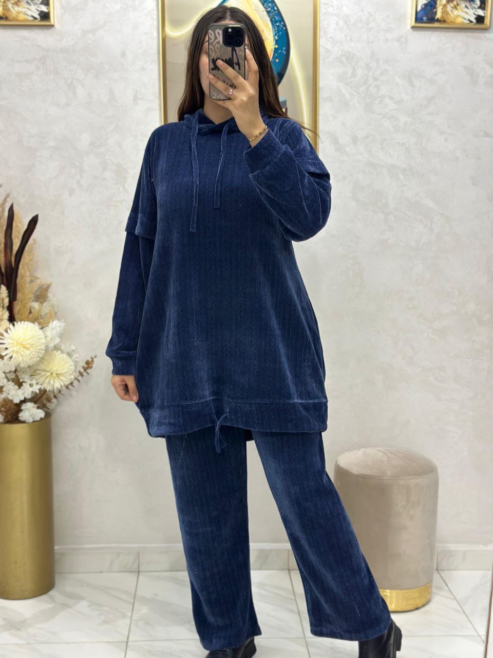 Ensemble sport chic en tissu spécial