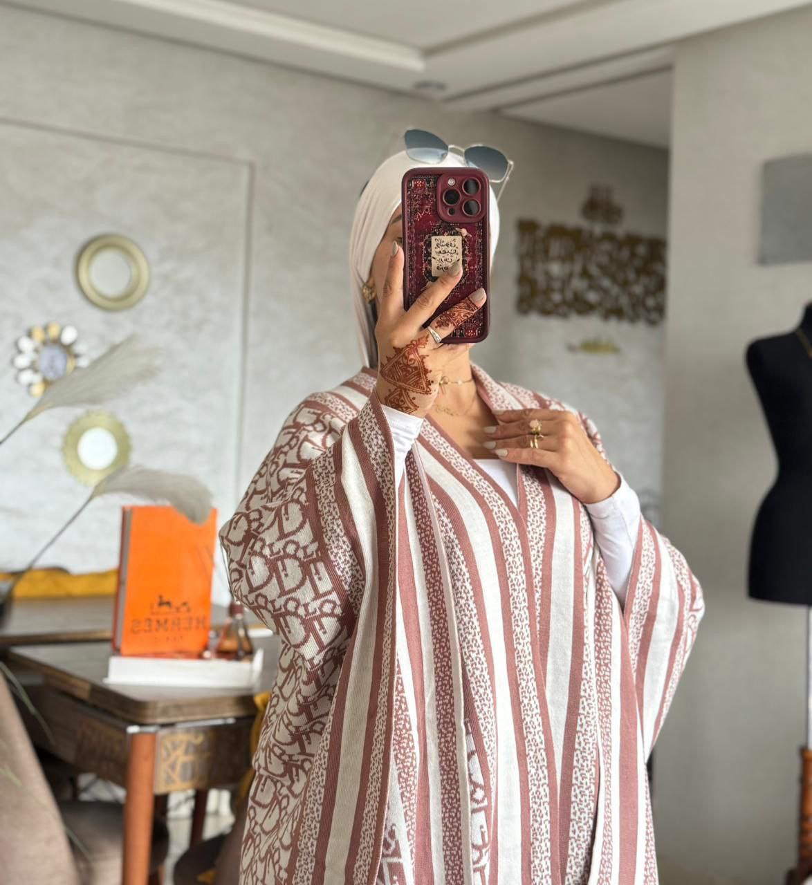 Cape en laine à motifs