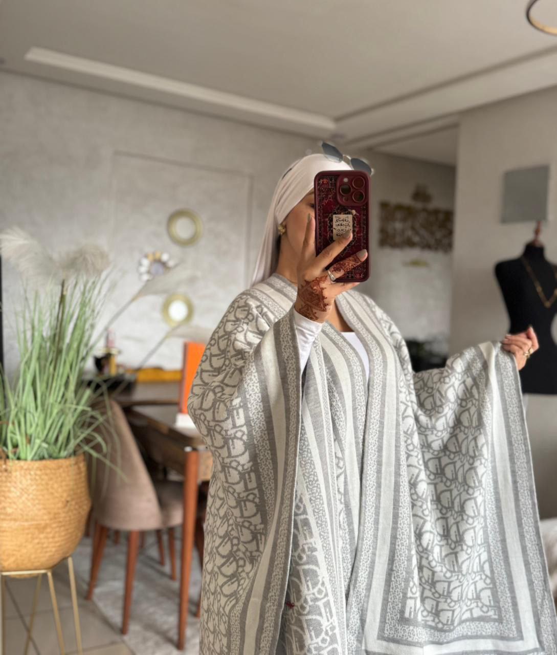 Cape en laine à motifs