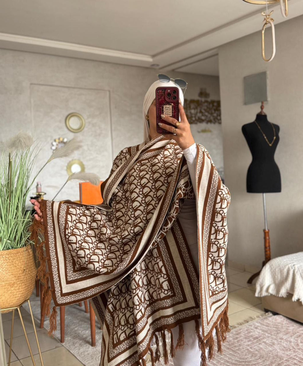 Cape en laine à motifs