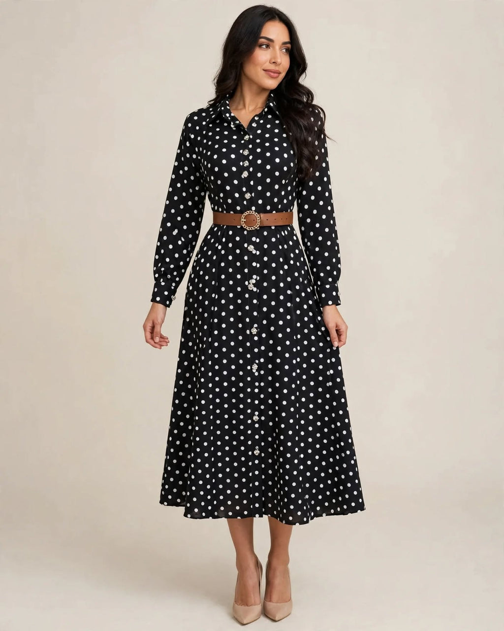 Robe chemise polka dot avec ceinture