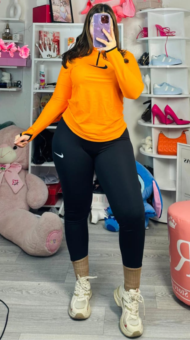 Ensemble legging et haut de sport